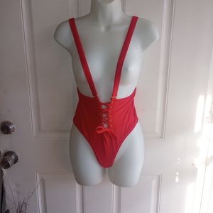 NWOT Ree Bees Swimwear Red Bikini Bottoms With Shoulder Straps Size Small